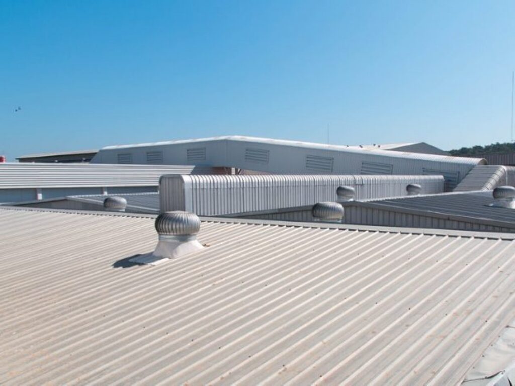 Commercial Roofing Systems 1 1060x795