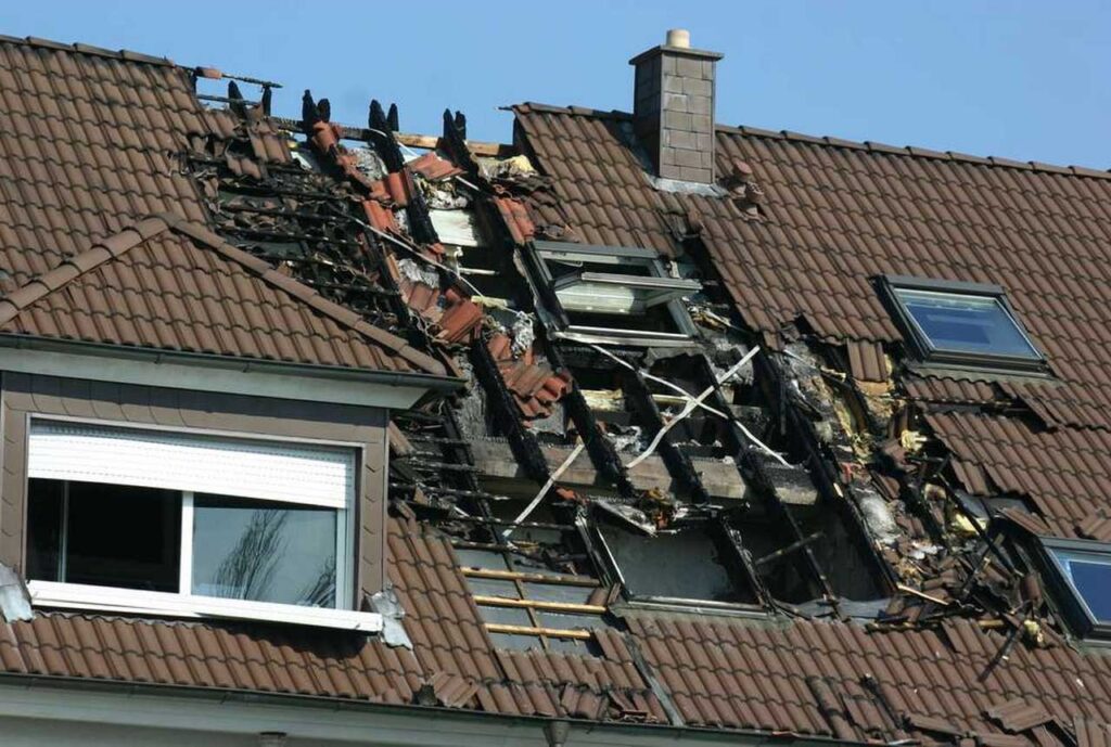 Roof Damage 2 wind damage scale 130 mph wind damage wind damage by speed